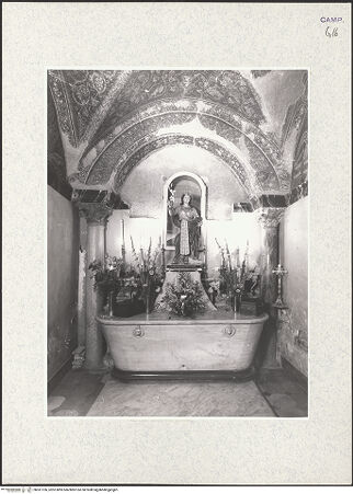 Vorderseite von Hutzel, Max [https://www.deutsche-digitale-bibliothek.de/content/lizenzen/rv-ez/] San PriscoCappella di Santa Matrona - Innenansicht, bh361106_recto. Foto: Hutzel, Max.