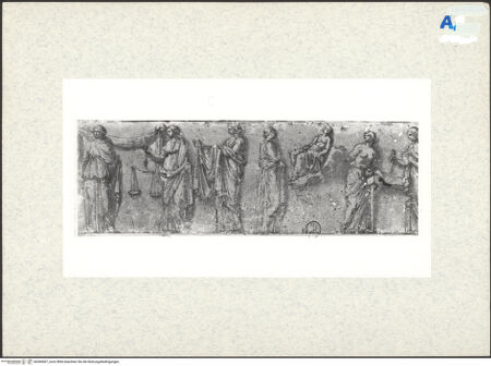 Vorderseite von Réunion des Musées Nationaux [https://www.deutsche-digitale-bibliothek.de/content/lizenzen/rv-ez/] Teil des Frieses aus dem Forum Nerva, Palladis Artes - , bh366067_recto. Foto.