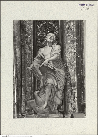 Vorderseite von ICCD [https://www.deutsche-digitale-bibliothek.de/content/lizenzen/rv-ez/] Johannes der Evangelist - Frontalansicht, bh367171_recto. Foto.