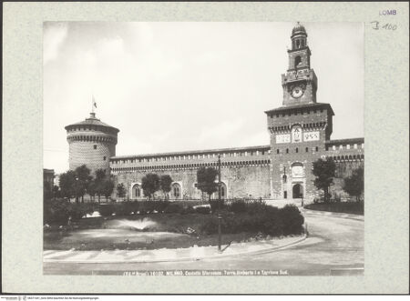 Vorderseite von Alinari [https://www.deutsche-digitale-bibliothek.de/content/lizenzen/rv-ez/] Castello SforzescoSüdöstliche Mauer - Teilansicht, bh371341_recto. Foto.