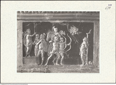 Vorderseite von Getty Research Institute [https://www.deutsche-digitale-bibliothek.de/content/lizenzen/rv-ez/] Sakramentstabernakel mit Szenen aus dem Leben der heiligen ChristinaDie heilige Christina wird an einen Pfahl gefesselt und mit Pfeilen getötet - Gesamtansicht, bh373749_recto. Foto: Hutzel, Max.