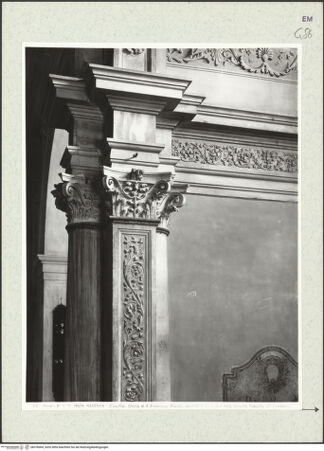 Vorderseite von Alinari [https://www.deutsche-digitale-bibliothek.de/content/lizenzen/rv-ez/] San FrancescoInnenraum - Detail der zweiten Kapelle rechts, bh376004_recto. Foto.