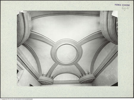 Vorderseite von ICCD [https://www.deutsche-digitale-bibliothek.de/content/lizenzen/rv-ez/] Santa Maria in VallicellaForesteriaCamerino - Gewölbe, bh377887_recto. Foto.