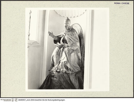 Vorderseite von National Gallery of Art, Washington, Enggass Collection [https://www.deutsche-digitale-bibliothek.de/content/lizenzen/rv-ez/] Monument für Papst Benedikt XIV. - Schrägansicht von rechts, bh380921_recto. Foto.