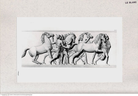 Vorderseite von Bibliotheca Hertziana [http://creativecommons.org/publicdomain/mark/1.0/] Der Einzug Alexanders des Großen in Babylon. Marmorfries von B. Thorwaldsen. Nach Zeichnungen von F. Overbeck in Kupfer gestochen von S. Amsler. Hrsg. von Hermann Lücke. 4. Aufl. Neue Ausg. Leipzig : Dürr, 1882. 5 S. : Ill.Tab. IX.: Vier Rosse werden von ihren Bändigern als Beute im Einzug Alexander des Großen mitgeführt - , bh381212. Foto.