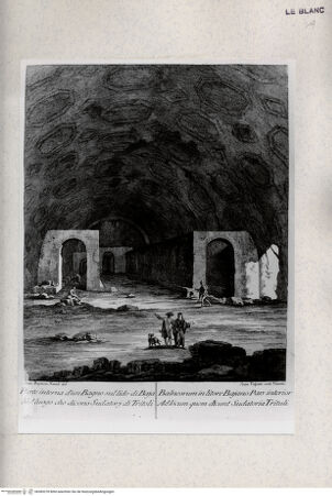 Vorderseite von Tomba, Verona [http://creativecommons.org/publicdomain/mark/1.0/] Innenraum eines Badehauses (aus P. A. Paoli (Ed.), "Avanzi delle antichità esistenti a Pozzuoli ...", 1768) - , bh383278. Foto.