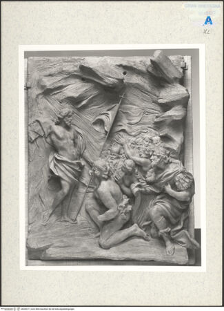 Vorderseite von Victoria and Albert Museum [https://www.deutsche-digitale-bibliothek.de/content/lizenzen/rv-ez/] Weibliche Figur - , bh385271_recto. Foto.