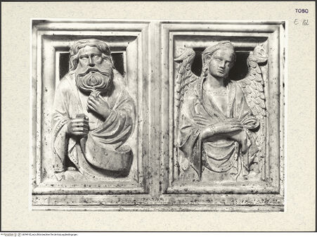 Vorderseite von Alinari [https://www.deutsche-digitale-bibliothek.de/content/lizenzen/rv-ez/] Hauptaltar und Schrein des heiligen DonatusRetabel und Schrein des heiligen DonatusRetabel (Frontseite)Frontseite Predella: Propheten, Engel und Erzengel - Detail: Prophet und Engel, bh394142_recto. Foto.