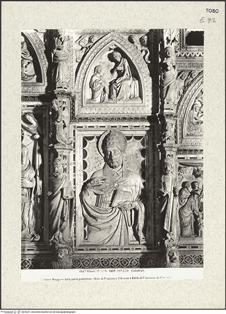 Vorderseite von Alinari [https://www.deutsche-digitale-bibliothek.de/content/lizenzen/rv-ez/] Hauptaltar und Schrein des heiligen DonatusRetabel und Schrein des heiligen DonatusRetabel (Frontseite)Vierte Bildfeld:  Verkündigung; der Heilige Gregorius X - Gesamtansicht (mit vierten und fünften Pilaster), bh394291_recto. Foto.