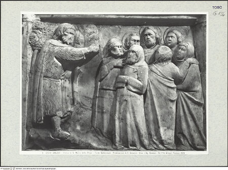 Vorderseite von Alinari [https://www.deutsche-digitale-bibliothek.de/content/lizenzen/rv-ez/] Taufbecken mit Szenen aus dem Leben des Johannes des TäufersJohannes der Täufer predigt - Gesamtansicht, bh394301_recto. Foto.