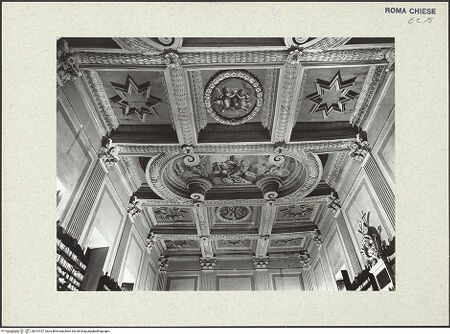 Vorderseite von ICCD [https://www.deutsche-digitale-bibliothek.de/content/lizenzen/rv-ez/] Kassettendecke mit Bildfeldern - Schrägsicht, bh414107_recto. Foto.