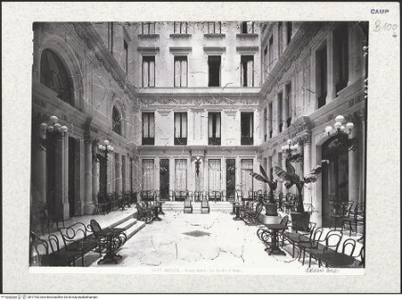 Vorderseite von Alinari [https://www.deutsche-digitale-bibliothek.de/content/lizenzen/rv-ez/] Grand Hotel - Wintergarten, bh417482_recto. Foto.