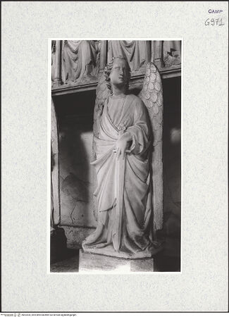 Vorderseite von Bildarchiv Foto Marburg [https://www.deutsche-digitale-bibliothek.de/content/lizenzen/rv-ez/] Grabmal der Königin Maria von UngarnKardinaltugendenJustitia - Gesamtansicht, bh422026_recto. Foto.