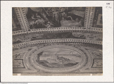 Vorderseite von unbekannt [https://www.deutsche-digitale-bibliothek.de/content/lizenzen/rv-fz/] Groteskendekoration mit Szenen aus der Geschichte des Alexander des Großen, vier Tondi mit Allegorien und VedutenLünette mit querovaler Vedute von Bracciano - Lünette mit Ansicht von Bracciano, bh423296_recto. Foto.