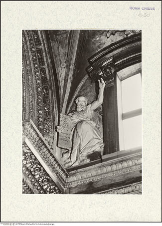 Vorderseite von Museo Nazionale di Castel Sant'Angelo [https://www.deutsche-digitale-bibliothek.de/content/lizenzen/rv-ez/] Propheten und PatriarchenSitzender Prophet mit Schrifttafel und erhobenem Arm - Ansicht von rechts unten, bh425804_recto. Foto.