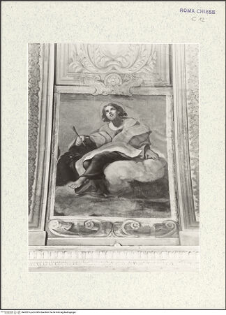 Vorderseite von Museo Nazionale di Castel Sant'Angelo [https://www.deutsche-digitale-bibliothek.de/content/lizenzen/rv-ez/] Deckengemälde mit Gottvater und Maria mit dem Kind umgeben von Bildfeldern mit Heiligen, Seligen und EvangelistenDer Evangelist Johannes - , bh425816_recto. Foto.
