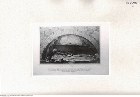 Vorderseite von Thorvaldsens Museum [http://creativecommons.org/publicdomain/mark/1.0/] Die Gebeine Raphaels während der Öffnung des Grabes - , bh426135. Foto.