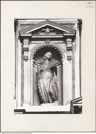 Vorderseite von Bibliotheca Hertziana [https://www.deutsche-digitale-bibliothek.de/content/lizenzen/rv-fz/] WandaltarHeilige Katharina - Frontalansicht, bh441440_recto. Foto.