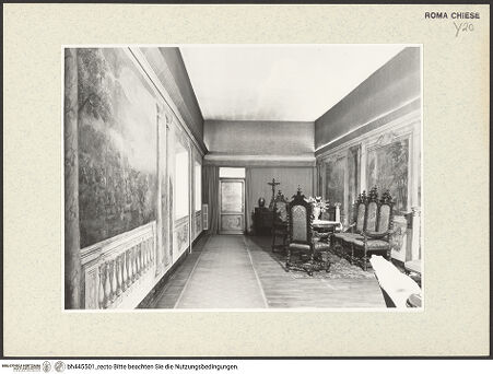 Vorderseite von Sopr. BAS ROMA [https://www.deutsche-digitale-bibliothek.de/content/lizenzen/rv-ez/] Sant'Andrea delle FratteConvento dei Padri Minimi di San Francesco di Paola - 2. Obergeschoss, Blick in die Galleria dei Minimi (18. Jh.), bh445501_recto. Foto.