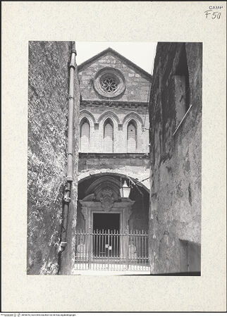 Vorderseite von Bibliotheca Hertziana [https://www.deutsche-digitale-bibliothek.de/content/lizenzen/rv-fz/] Chiesetta dell'AnnunziataHauptfassade - Teilansicht, bh446763_recto. Foto: Savio, Oscar.