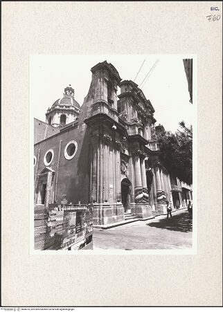 Vorderseite von Bibliotheca Hertziana [https://www.deutsche-digitale-bibliothek.de/content/lizenzen/rv-fz/] Chiesa del Purgatorio - Hauptfassade und linke Seite (Teilansicht), bh446765_recto. Foto: Savio, Oscar.