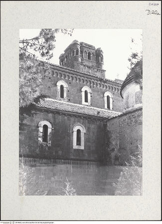 Vorderseite von Bibliotheca Hertziana [https://www.deutsche-digitale-bibliothek.de/content/lizenzen/rv-fz/] DuomoNordfassade - Nordseite und Campanile, bh446882_recto. Foto: Savio, Oscar.