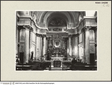 Vorderseite von Sopr BAS ROMA [https://www.deutsche-digitale-bibliothek.de/content/lizenzen/rv-ez/] San Gregorio della Divina Pietà - Kirchenschiff zum Altar, bh447035_recto. Foto.