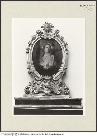 Vorderseite von Sopr. BAS ROMA [https://www.deutsche-digitale-bibliothek.de/content/lizenzen/rv-ez/] Altärchen mit Bild eines Herz Jesu - , bh451898_recto. Foto.