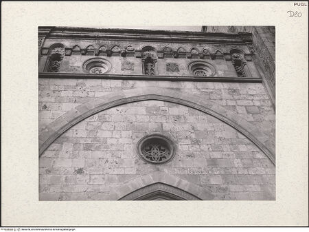 Vorderseite von Bibliotheca Hertziana [https://www.deutsche-digitale-bibliothek.de/content/lizenzen/rv-fz/] CattedraleSüdflanke des Langhauses - Östliches Joch, Detail, bh454758_recto. Foto: Zallinger zu Stillendorf, Marlies von.