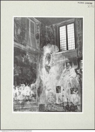 Vorderseite von Sopr. BAS ROMA [https://www.deutsche-digitale-bibliothek.de/content/lizenzen/rv-ez/] San Giuseppe dei Falegnami - Altarwand, linke Ecke, bh454952_recto. Foto.