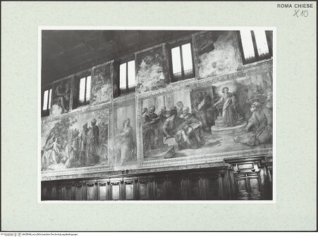 Vorderseite von Sopr. BAS ROMA [https://www.deutsche-digitale-bibliothek.de/content/lizenzen/rv-ez/] San Giuseppe dei Falegnami - Oratorio, rechte Wand, bh455468_recto. Foto.