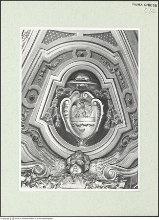 Vorderseite von Sopr. BAS ROMA [https://www.deutsche-digitale-bibliothek.de/content/lizenzen/rv-ez/] WappenreiheWappen des Kardinals Camillo di Pietro, protettore der Erzbruderschaft - , bh455472_recto. Foto.