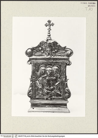 Vorderseite von Sopr. BAS ROMA [https://www.deutsche-digitale-bibliothek.de/content/lizenzen/rv-ez/] Coppia di Paci - , bh457718_recto. Foto.