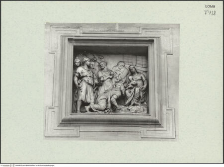 Vorderseite von Bibliotheca Hertziana [https://www.deutsche-digitale-bibliothek.de/content/lizenzen/rv-fz/] Reliefzyklus mit Szenen von Geburt und Kindheit ChristiAnbetung der Könige - Gesamtansicht, bh460815_recto. Foto.