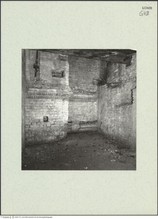 Vorderseite von Bibliotheca Hertziana [https://www.deutsche-digitale-bibliothek.de/content/lizenzen/rv-fz/] Santa Maria presso San Celso - Blick vom Dachboden auf den Kuppelraum: Anschluss des Nebenkuppelraums, bh461107_recto. Foto: Fichera, Gabriele.