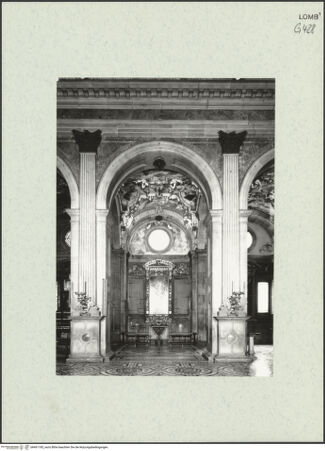 Vorderseite von Bibliotheca Hertziana [https://www.deutsche-digitale-bibliothek.de/content/lizenzen/rv-fz/] Santa Maria presso San Celso - Travee im Langhaus, bh461185_recto. Foto: Fichera, Gabriele.