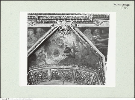 Vorderseite von Sopr. BAS ROMA [https://www.deutsche-digitale-bibliothek.de/content/lizenzen/rv-ez/] Himmelfahrt Mariens, Gottvater und Engel sowie David und JesajaEngel und Putti - Gewölbe, Detail: rechte Seite, bh461532_recto. Foto.