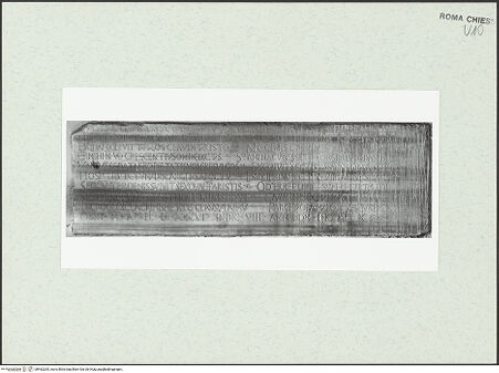 Vorderseite von Sopr. BAS ROMA [https://www.deutsche-digitale-bibliothek.de/content/lizenzen/rv-ez/] Grabinschrift - , bh462265_recto. Foto.