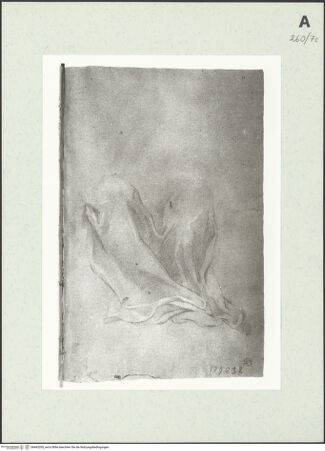 Vorderseite von Istituto Nazionale per la Grafica [https://www.deutsche-digitale-bibliothek.de/content/lizenzen/rv-ez/] Draperiestudie zu einer sitzenden Gestalt - , bh463285_recto. Foto.