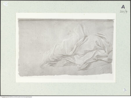 Vorderseite von Istituto Nazionale per la Grafica [https://www.deutsche-digitale-bibliothek.de/content/lizenzen/rv-ez/] Draperiestudie - , bh463326_recto. Foto.