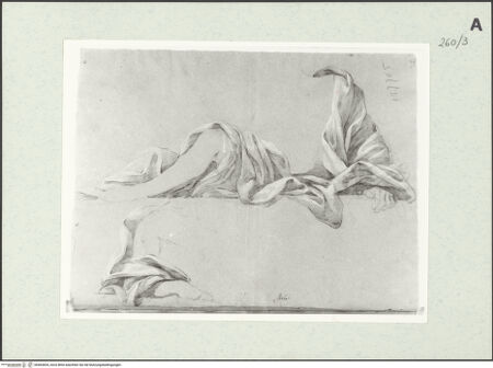 Vorderseite von Istituto Nazionale per la Grafica [https://www.deutsche-digitale-bibliothek.de/content/lizenzen/rv-ez/] Sitzende drapierte Gestalt - , bh463604_recto. Foto.