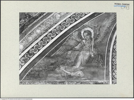 Vorderseite von ICCD [https://www.deutsche-digitale-bibliothek.de/content/lizenzen/rv-ez/] FreskenzyklusEngelspaare - Ostseite, linker Engel, vor der Restaurierung 1992-1994, bh463946_recto. Foto.