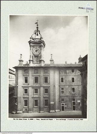 Vorderseite von Alinari [https://www.deutsche-digitale-bibliothek.de/content/lizenzen/rv-ez/] Santa Maria in VallicellaTorre dell' Orologio - , bh464436_recto. Foto.