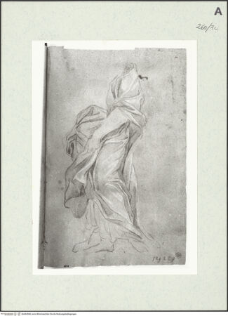 Vorderseite von Istituto Nazionale per la Grafica [https://www.deutsche-digitale-bibliothek.de/content/lizenzen/rv-ez/] Drapierte Gestalt - , bh464568_recto. Foto.