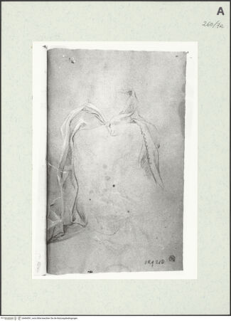 Vorderseite von Istituto Nazionale per la Grafica [https://www.deutsche-digitale-bibliothek.de/content/lizenzen/rv-ez/] Gewandstudie zu einer knienden Gestalt - , bh464591_recto. Foto.