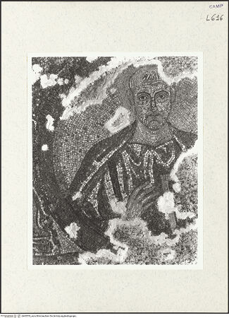 Vorderseite von Bibliotheca Hertziana [https://www.deutsche-digitale-bibliothek.de/content/lizenzen/rv-fz/] Arcosolium mit dem Porträt des Verstorbenen in Mosaik - Detail, bh465792_recto. Foto: Savio, Oscar.