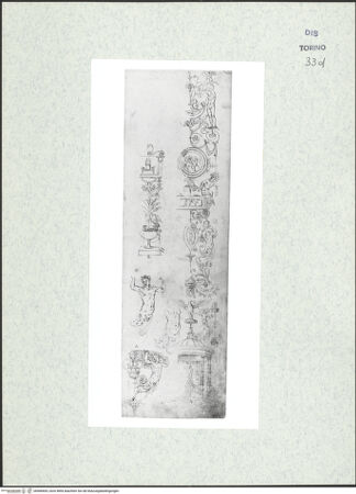 Vorderseite von Biblioteca Reale [https://www.deutsche-digitale-bibliothek.de/content/lizenzen/rv-ez/] Skizzenbuch mit Antiken (Contraffazioni)Verschiedene Groteskenstudien - , bh466669_recto. Foto.