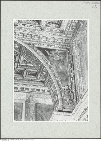 Vorderseite von Sopr. BAS ROMA [https://www.deutsche-digitale-bibliothek.de/content/lizenzen/rv-ez/] Santa Maria Nova - Triumphbogen, rechter Zwickel mit Verkündigungsengel, Fresko und dem Wappen von Kardinal Sfrondati, bh466868_recto. Foto.