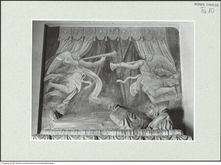 Vorderseite von Sopr. BAS ROMA [https://www.deutsche-digitale-bibliothek.de/content/lizenzen/rv-ez/] Musizierende Engel - , bh467228_recto. Foto.