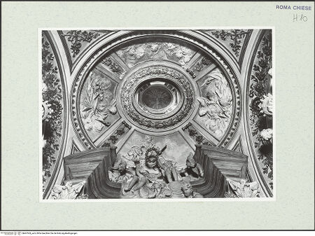 Vorderseite von Sopr. BAS ROMA [https://www.deutsche-digitale-bibliothek.de/content/lizenzen/rv-ez/] Santa Maria Nova - 3. Kapelle rechts (di Santa Francesca Romana), Gewölbe, bh467669_recto. Foto.